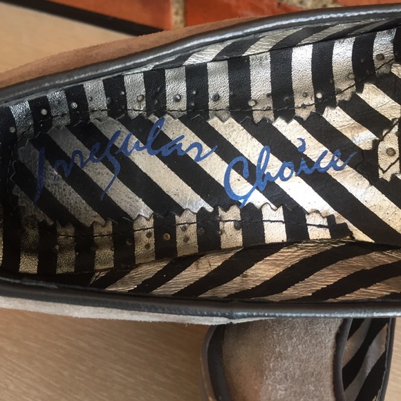 Irregular Choice Belle grey suede heels - Picture 8 of 8